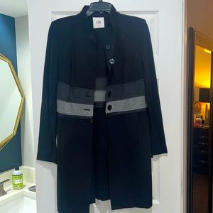 Cabi grey peacoat. Unzips into a crop jacket. Size small.